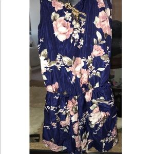 ✧navy/pink floral romper ✧